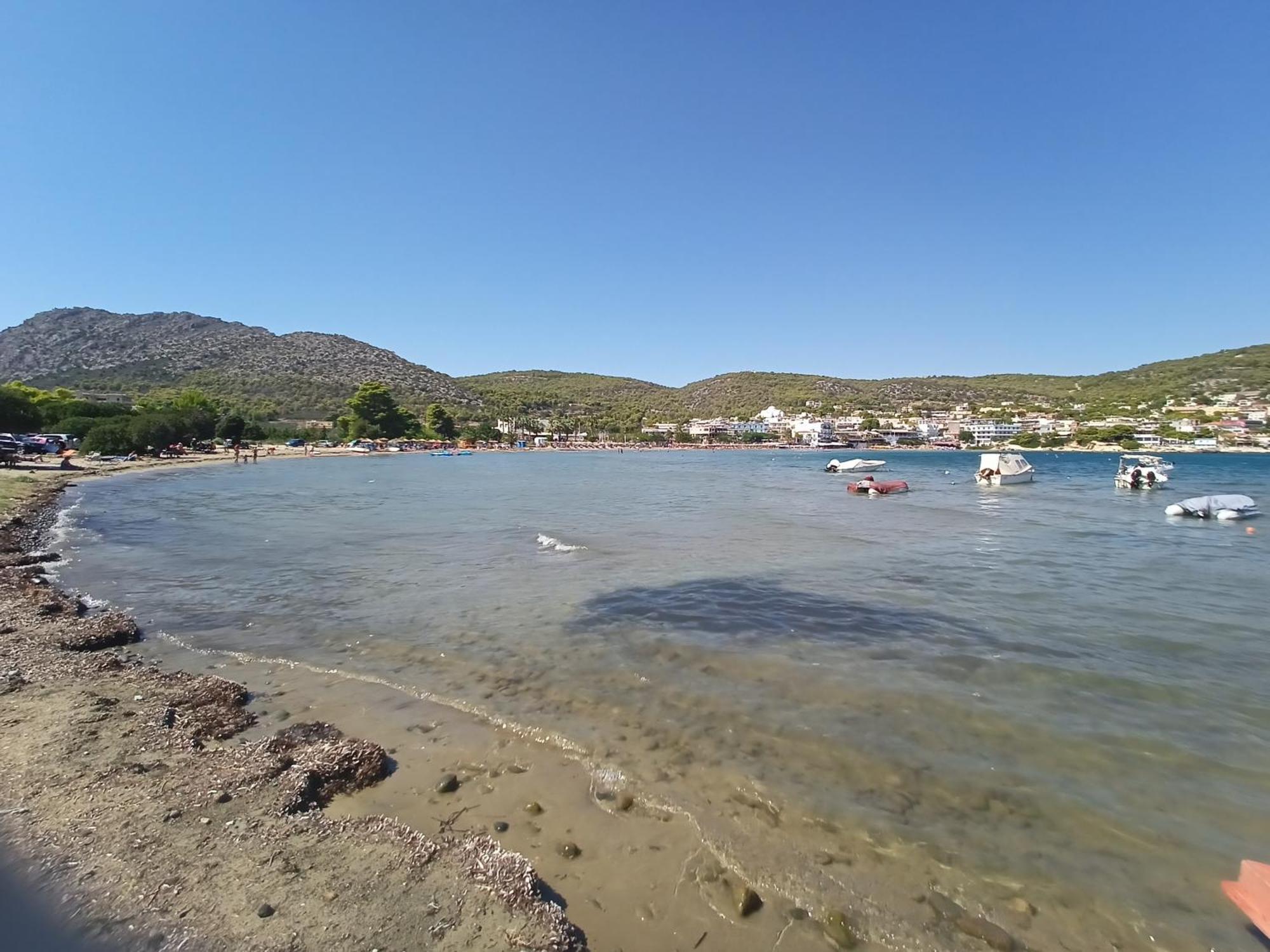 Finikas Rooms Agia Marina  외부 사진